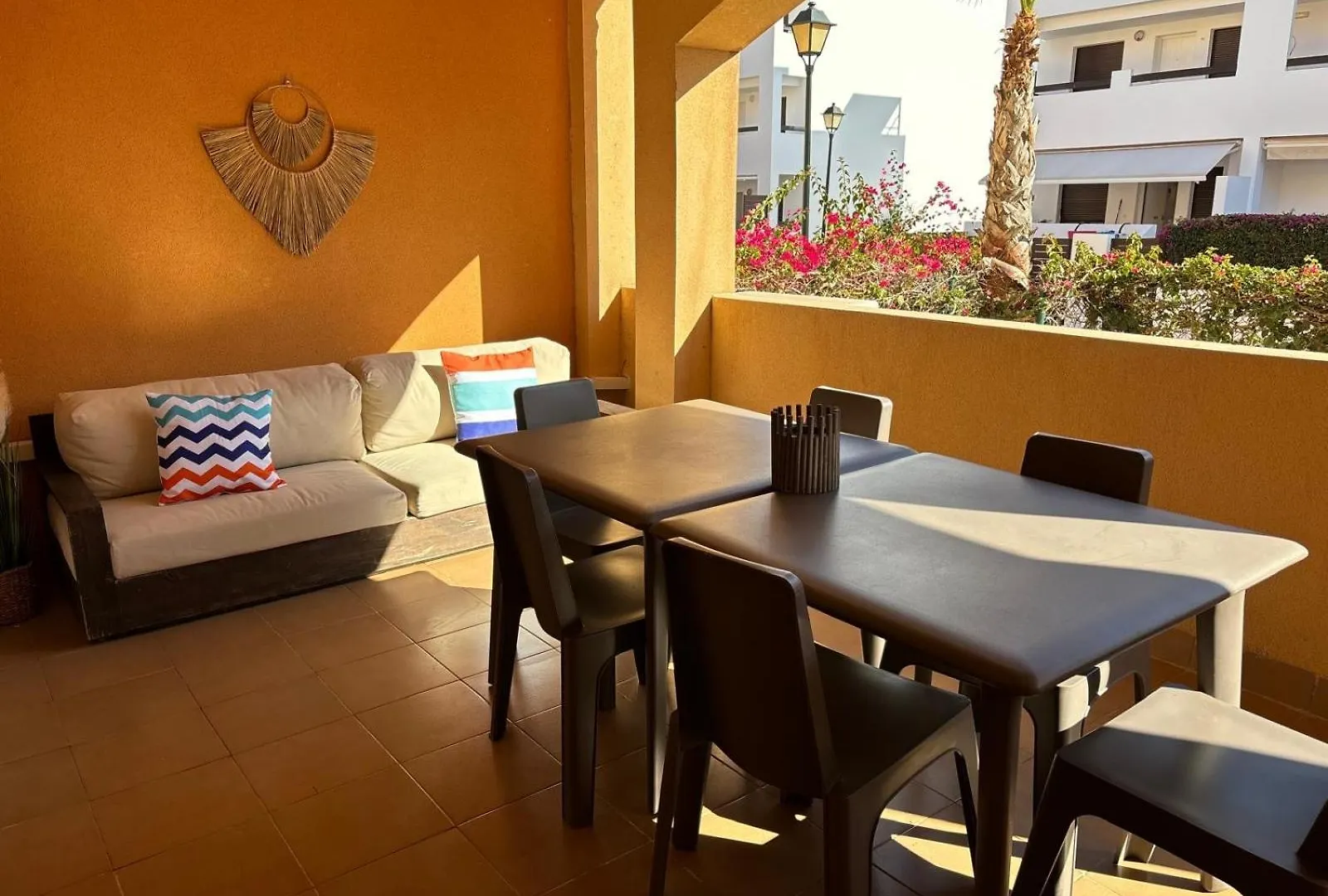 Bajo Con Jardin A Pie De Playa Y Piscina Comunitaria Con Jacuzzi Daire Playas de Vera İspanya