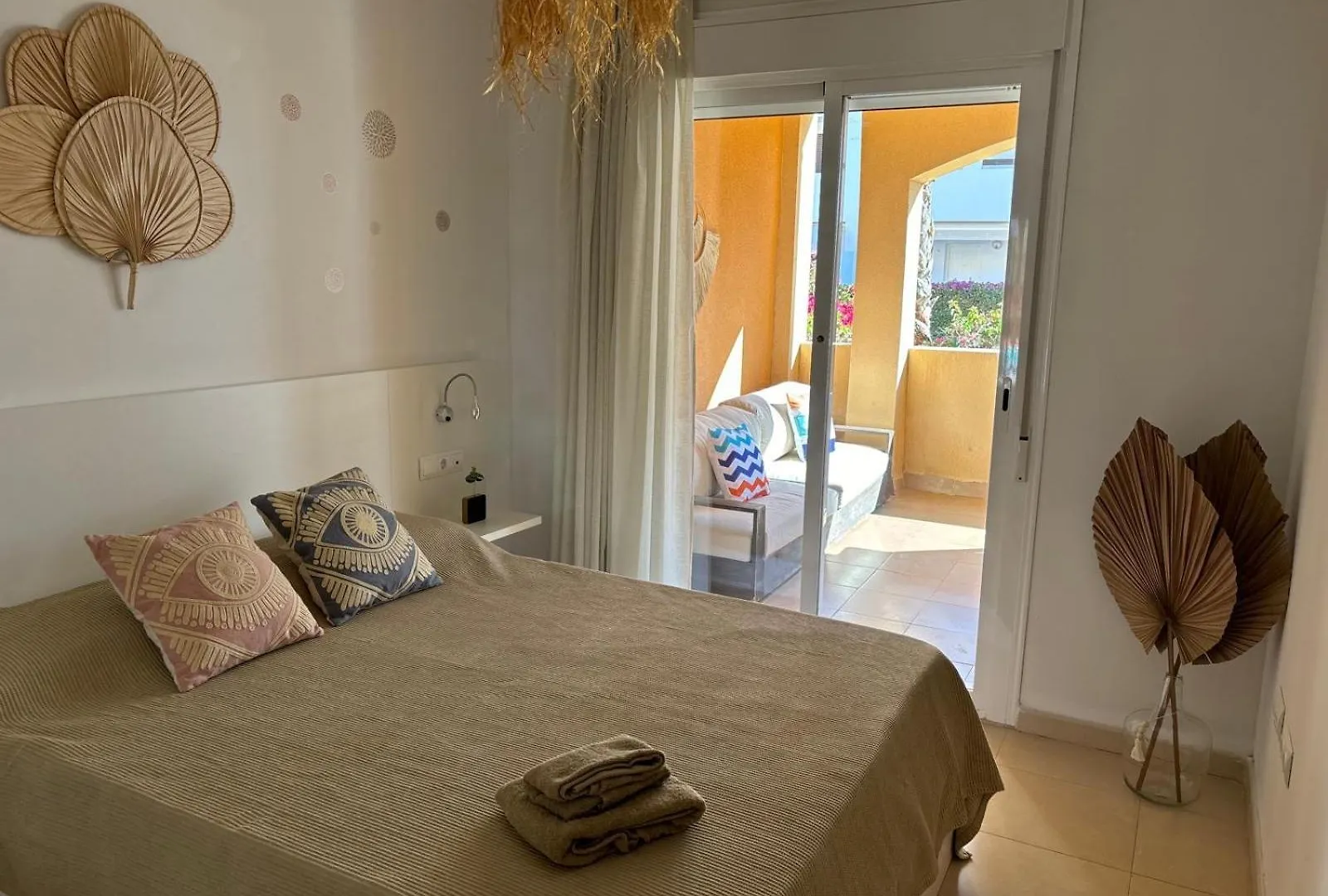 Bajo Con Jardin A Pie De Playa Y Piscina Comunitaria Con Jacuzzi Apartamento Playas de Vera
